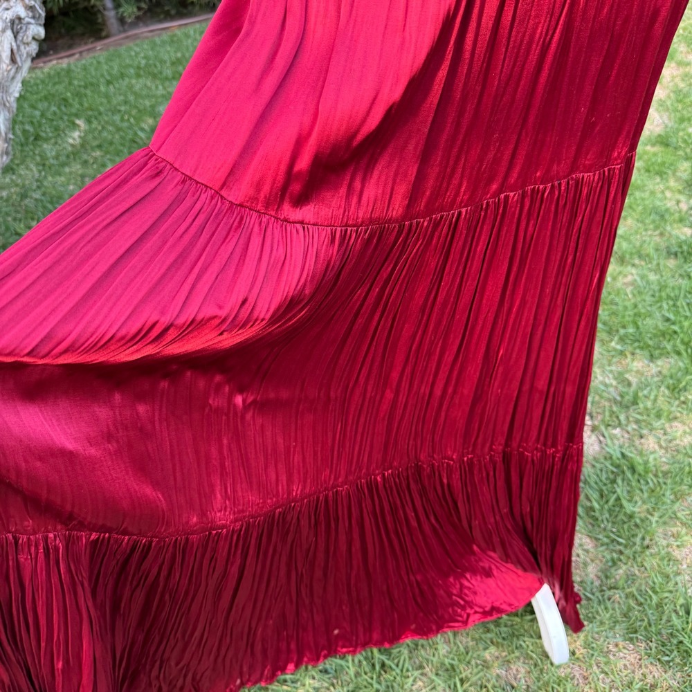 Double D Ranchwear Womens Red Pleated Tiered Maxi Skirt Satin Sheen Western M - Picture 4 of 8